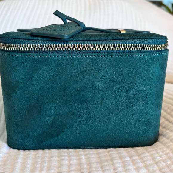 Green Suede Women's Bag - Picture 3 of 10